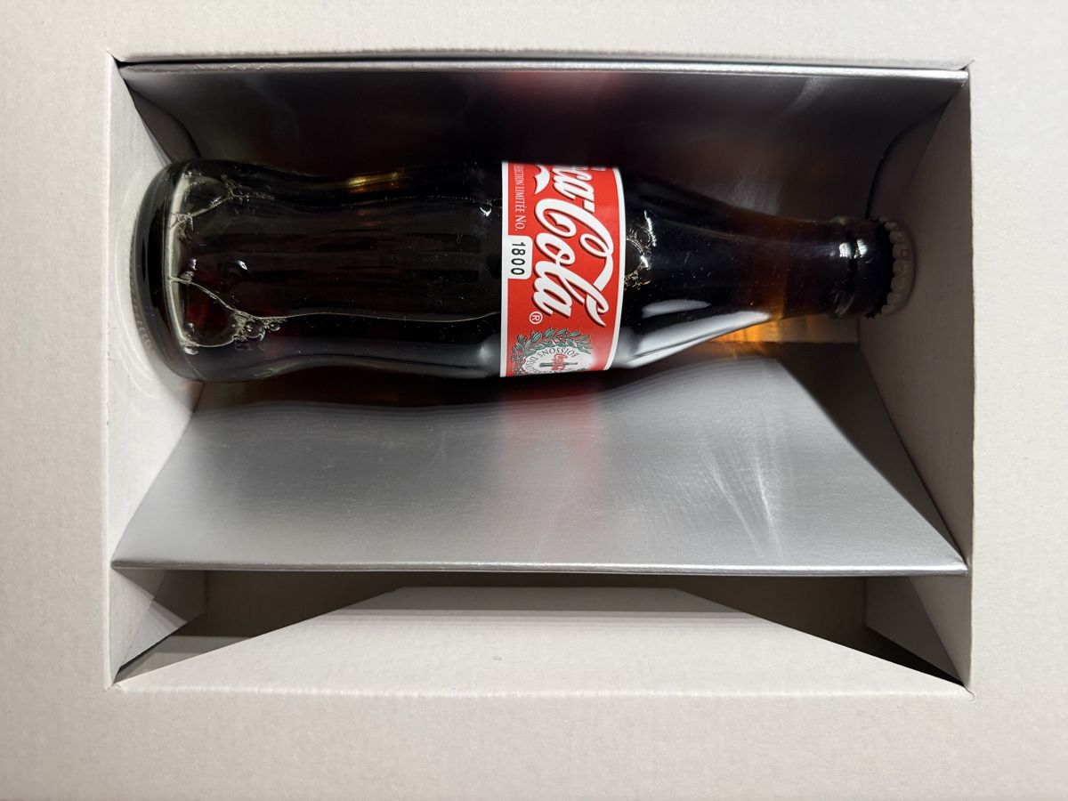 Coca-Cola Altro per la casa: Coca-Cola Bouteille 60 Ans Bussigny Edition Limitée – Nuovo e nell'imballaggio originale da Montreux venduto da kingfisherbeach 2