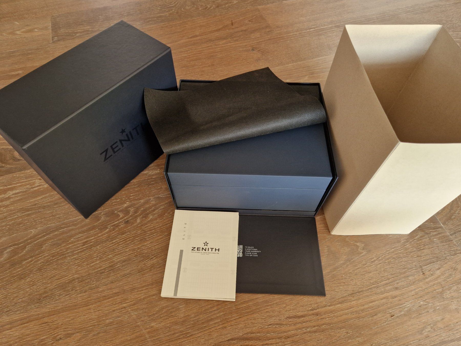 Zenith Montres: NEU ZENITH "PILOT TYPE 20 EXTRA SPECIAL" 07.2026 NP 7'400CHF – Neuf avec emballage d'origine à Neftenbach par Taschen-Uhren 1