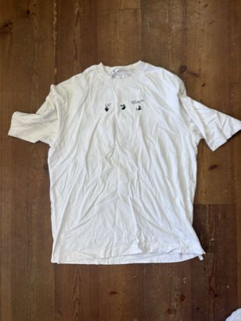 Off-White T-Shirt M