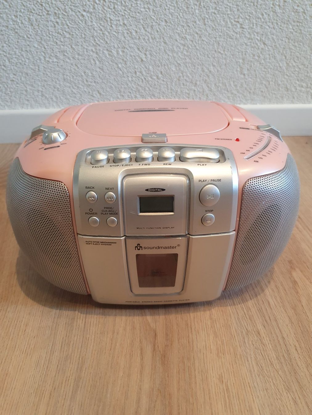 Audio- & Mediensysteme: CD und Kasettenradio – Gebraucht aus Frauenfeld von Thomas_m79