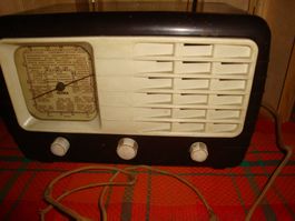 Retro Radio ULTRA Bakelit Vintage 50er Jahre Sammlerstück...