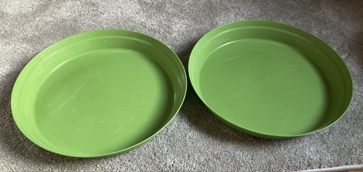 Vasi per fiori: 2 grandes soucoupes pour pots de fleurs – Nuovo e nell'imballaggio originale da Ardon venduto da hel_2sxp 2