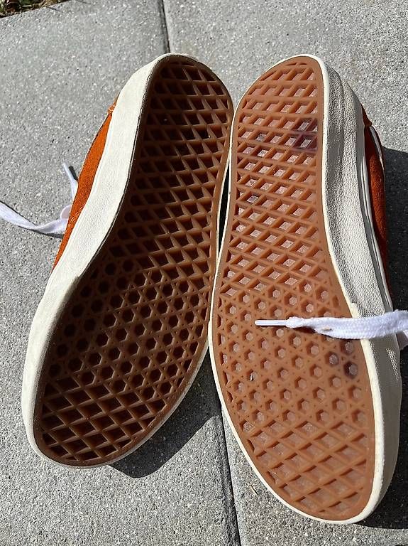 Scarpe da uomo: Vans Old Skool Wildleder – Usato da Robasacco venduto da jea_z9yz 4
