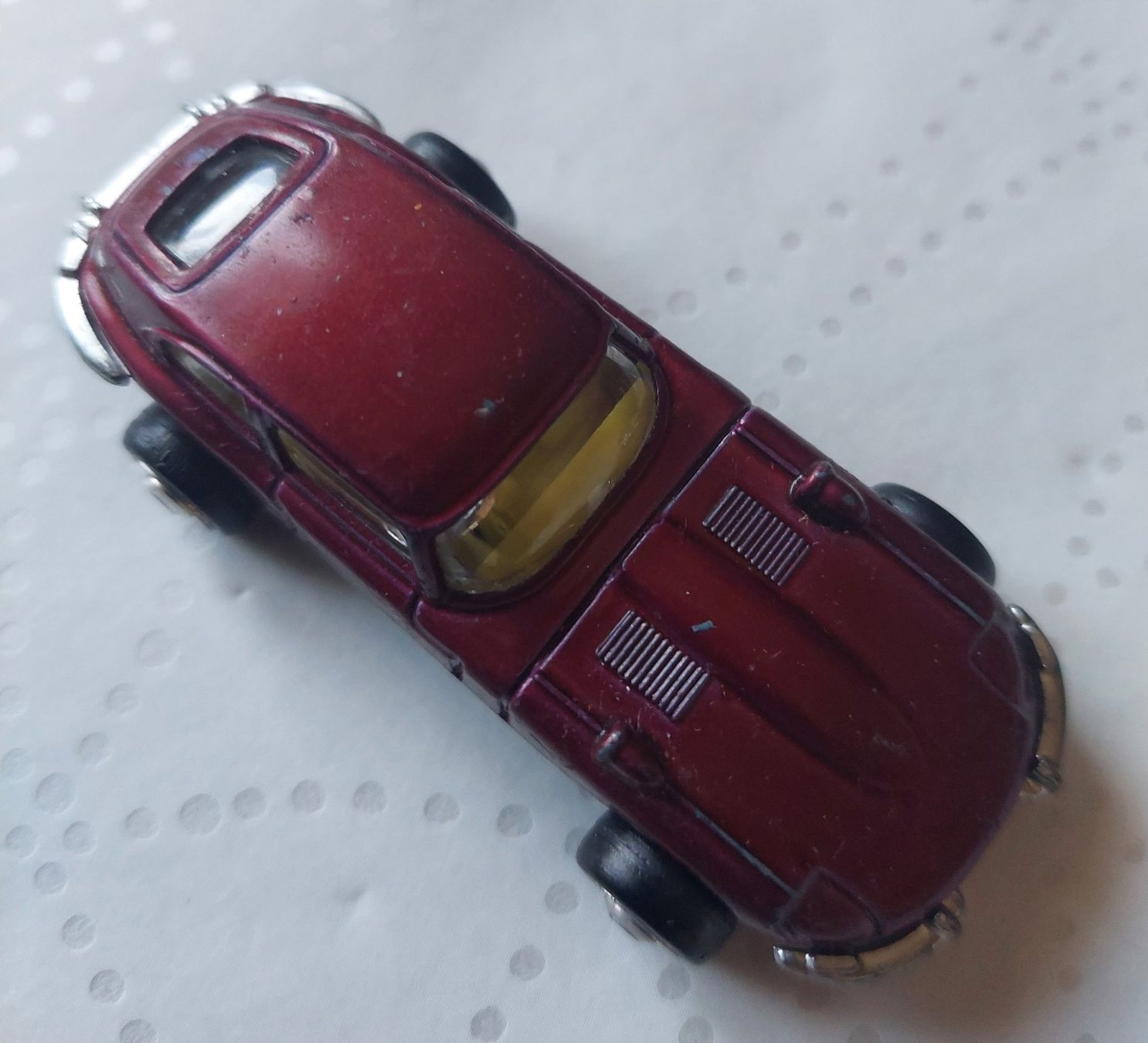 Jaguar Modellautos: Jaguar E-Type weinrot gebrauchter Zustand – Gebraucht aus Veltheim AG von fredy_richner 1