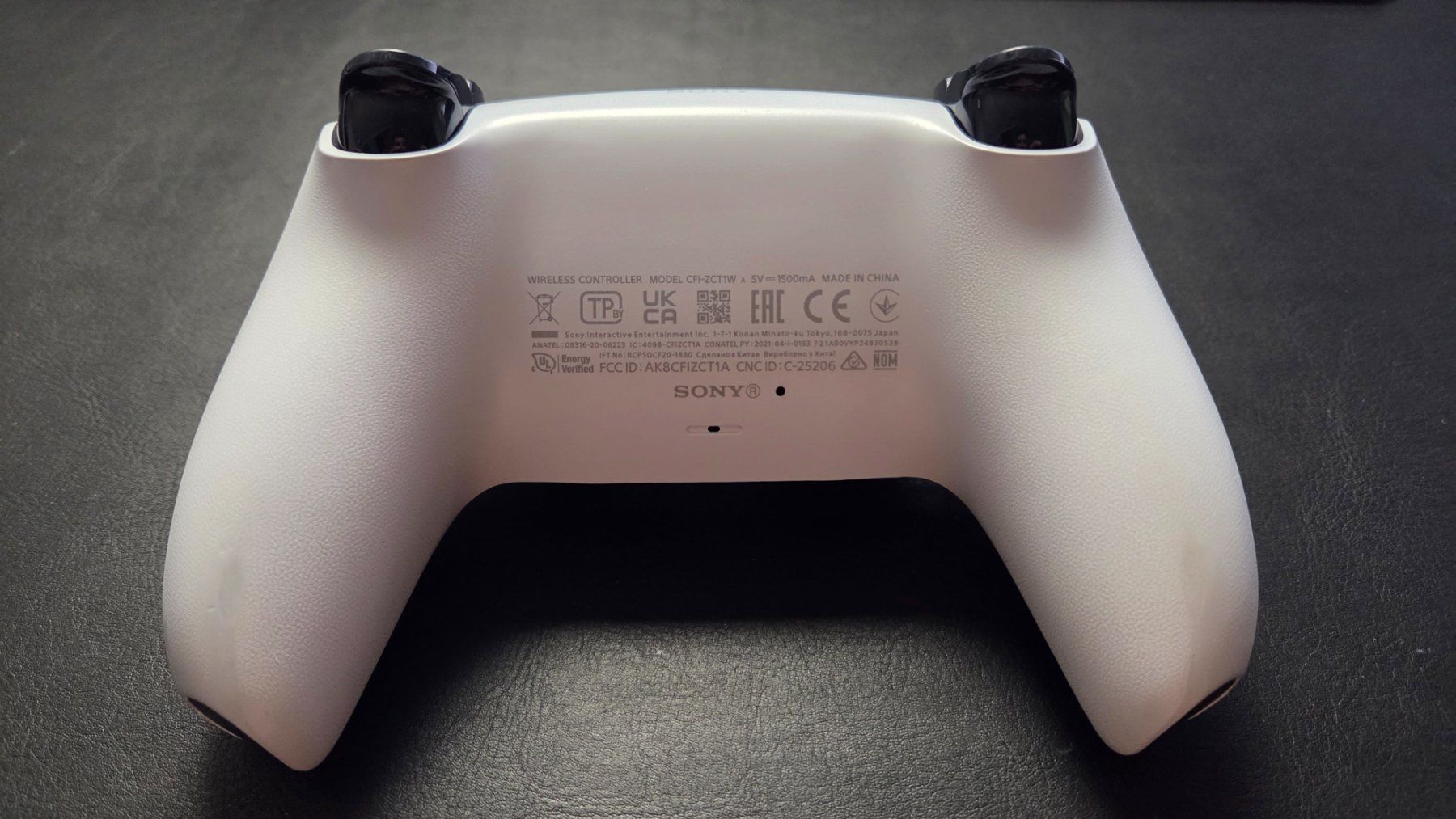 Sony Controller: Ps5 Controller mit Hall Effect Joystick. Neuste Version. – Gebraucht aus Suhr von Afterburner84 4