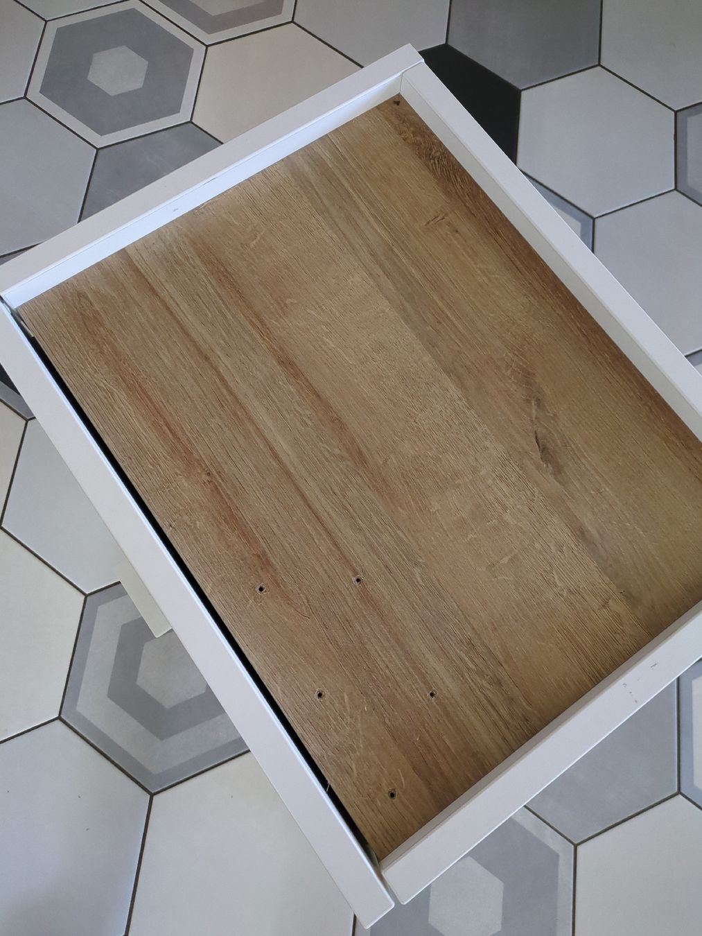 Nachttische: Table de nuit 2 tiroirs – Gebraucht aus Pully von FlorWoll 1