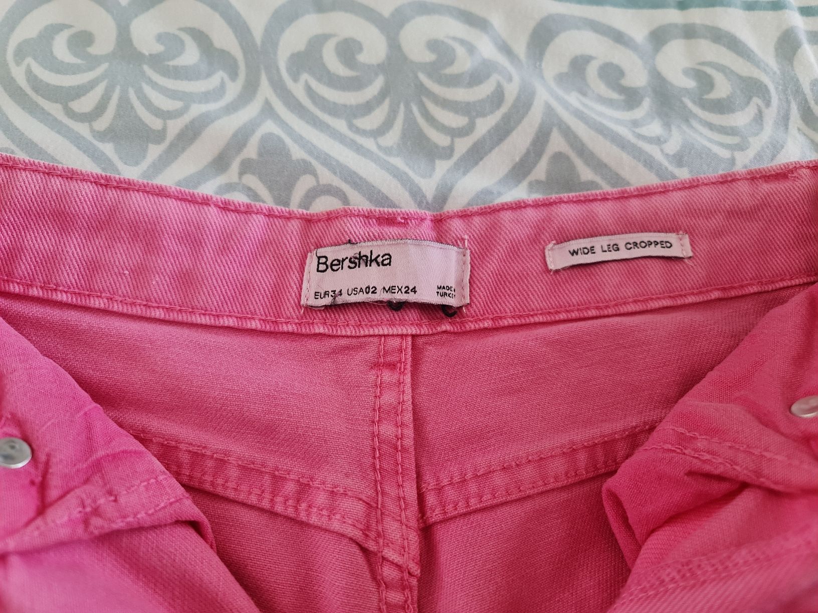 Bershka Jeans: Bershka Jeans Gr.34 – Usato da Itingen venduto da bea_bxv5 1