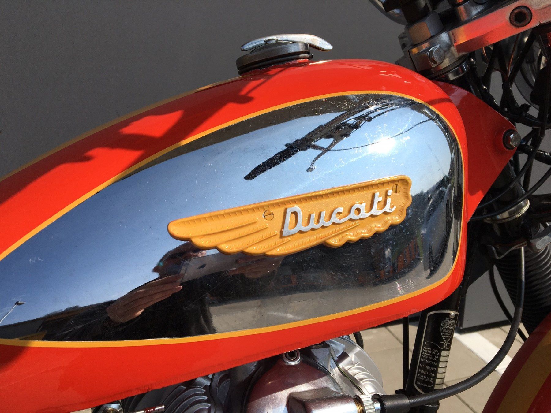 Ducati Enduro: Schöne Ducati 250 Scrambler Perle – Usato da Seewen SO venduto da Swiss-moto-bike