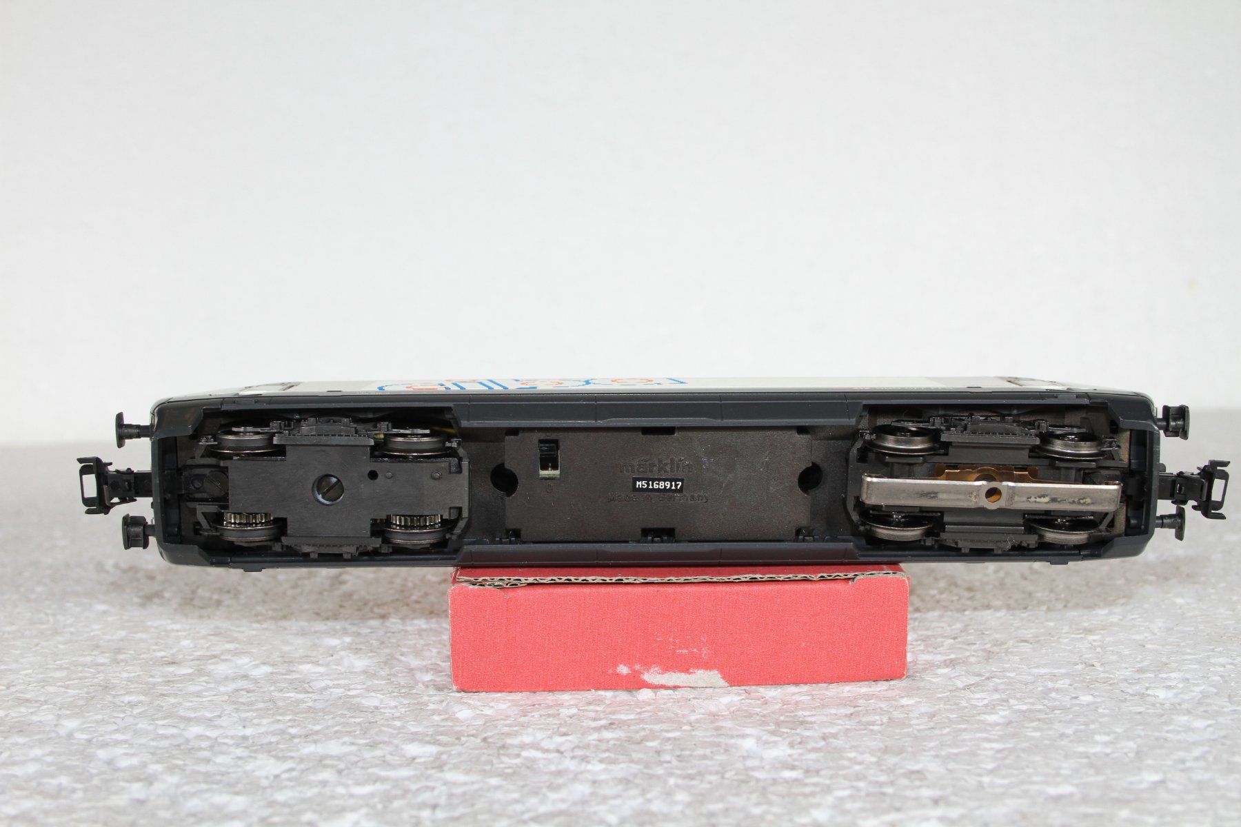 Märklin Modellini di ferrovie: Märklin 3450 SBB Re 460 Ciba – Usato da Triesen venduto da gleis8 5