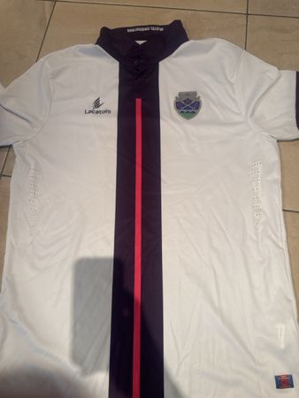 Fussballshirt Lacatoni GD Chaves Grösse 3XL