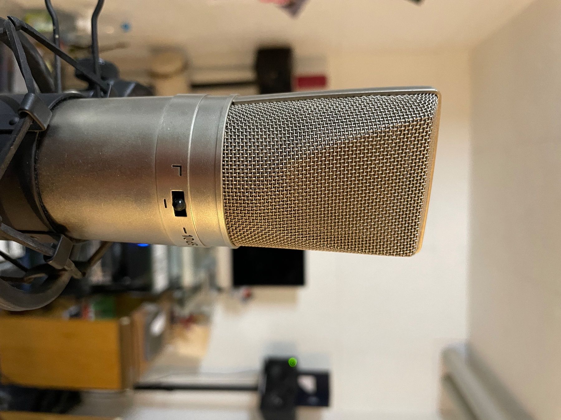 Microfoni: Microfono Røde NT2  Condensatore Studio + Custodia rigida – Usato da Villmergen venduto da dado2001 5