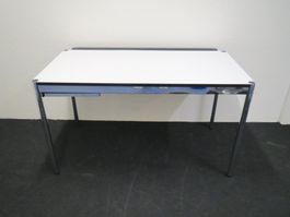 USM Haller Tisch 130 x 72 (65) cm inkl. Kabelkanal