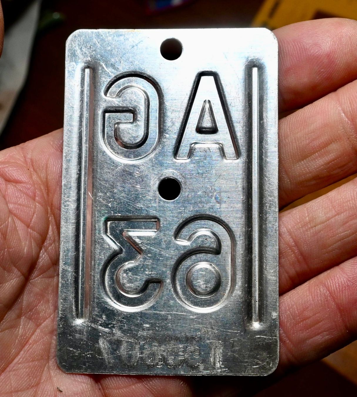 Insegne: Velonummer AG 63 von 1963 - Aargau 133607 – Usato da Pfaffhausen venduto da mono_rec 3