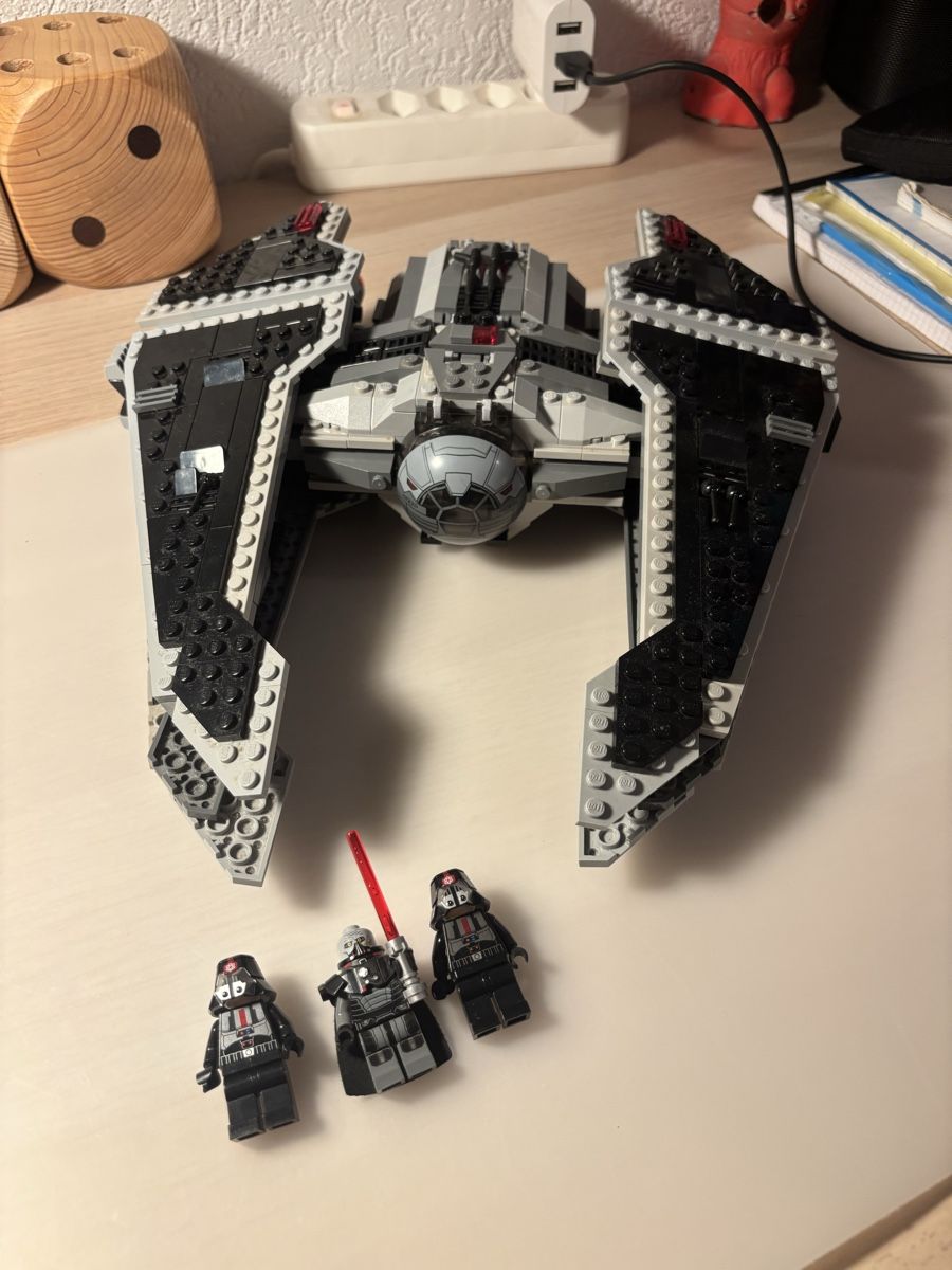 Lego Kit di costruzioni: LEGO Star Wars 9500 Sith Fury-Class Interceptor   – Usato da Prilly venduto da luc_8xf9