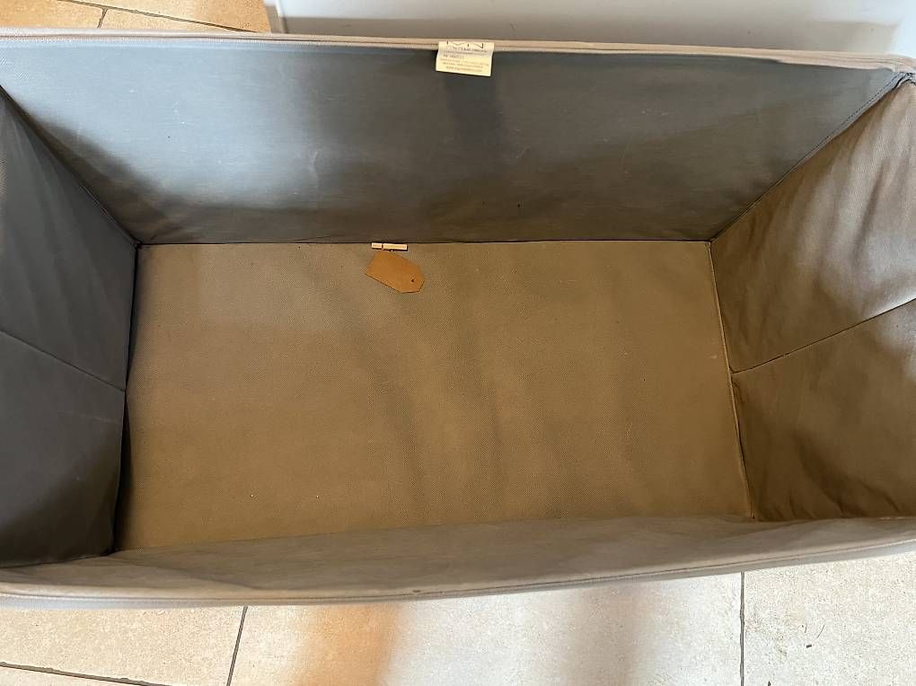 Letti: rangement chambre enfant – Usato da St-Cierges venduto da Gw. 2