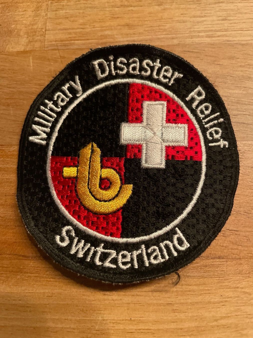 Toppe: Military Disaster Relief – Usato da Oberiberg venduto da stab