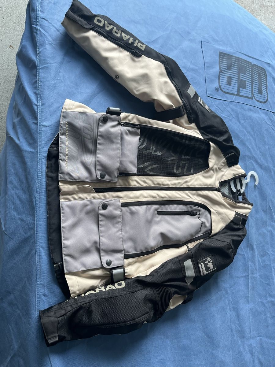 Completi: Completo pharao per moto – Usato da Pregassona venduto da simone.carpeggiani 2