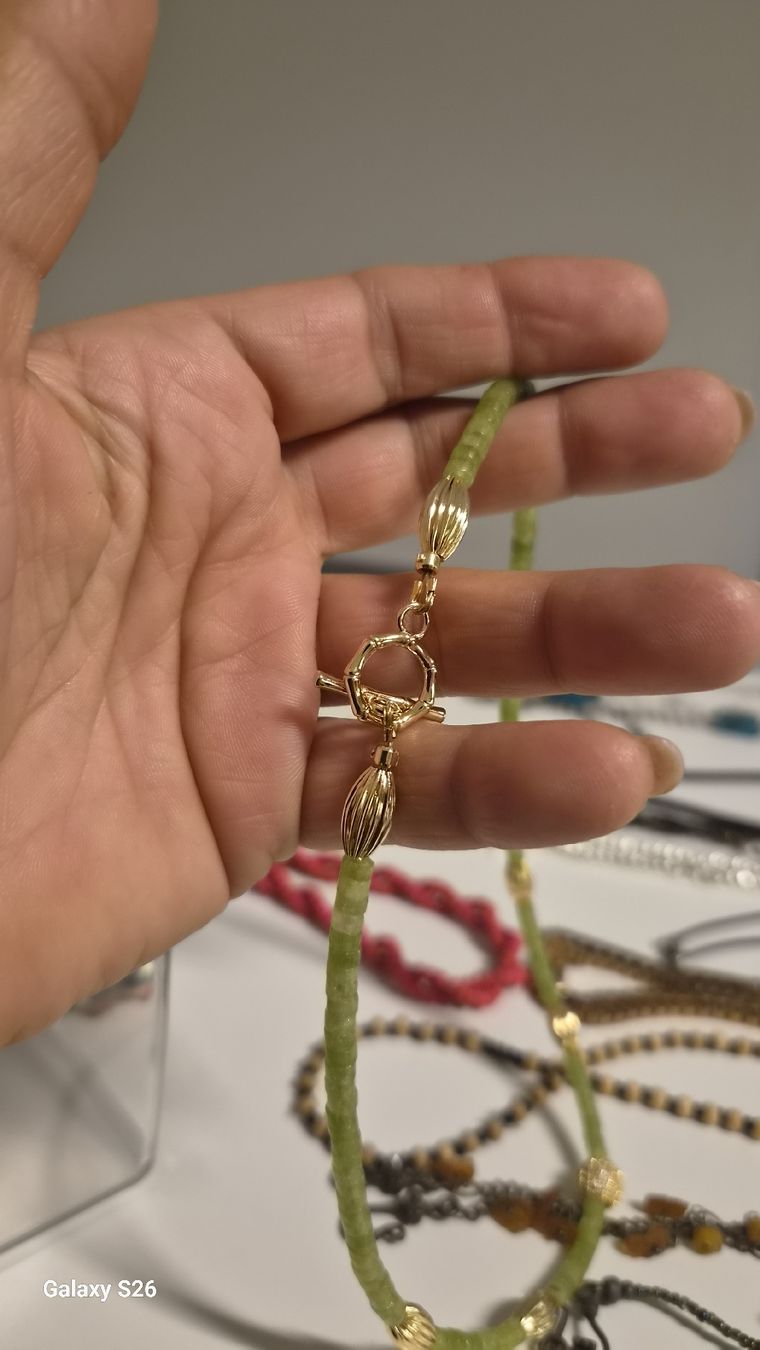 Ketten: Halskette. choker  – Neu und originalverpackt aus Oberglatt ZH von nat_c6k7 2