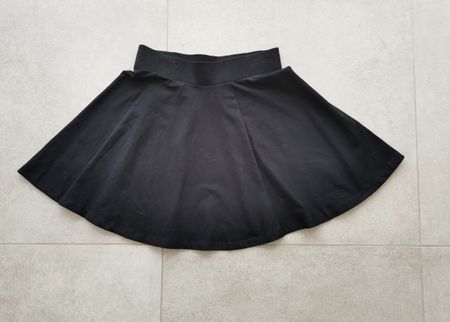 Jupe H&M noire neuve taille S