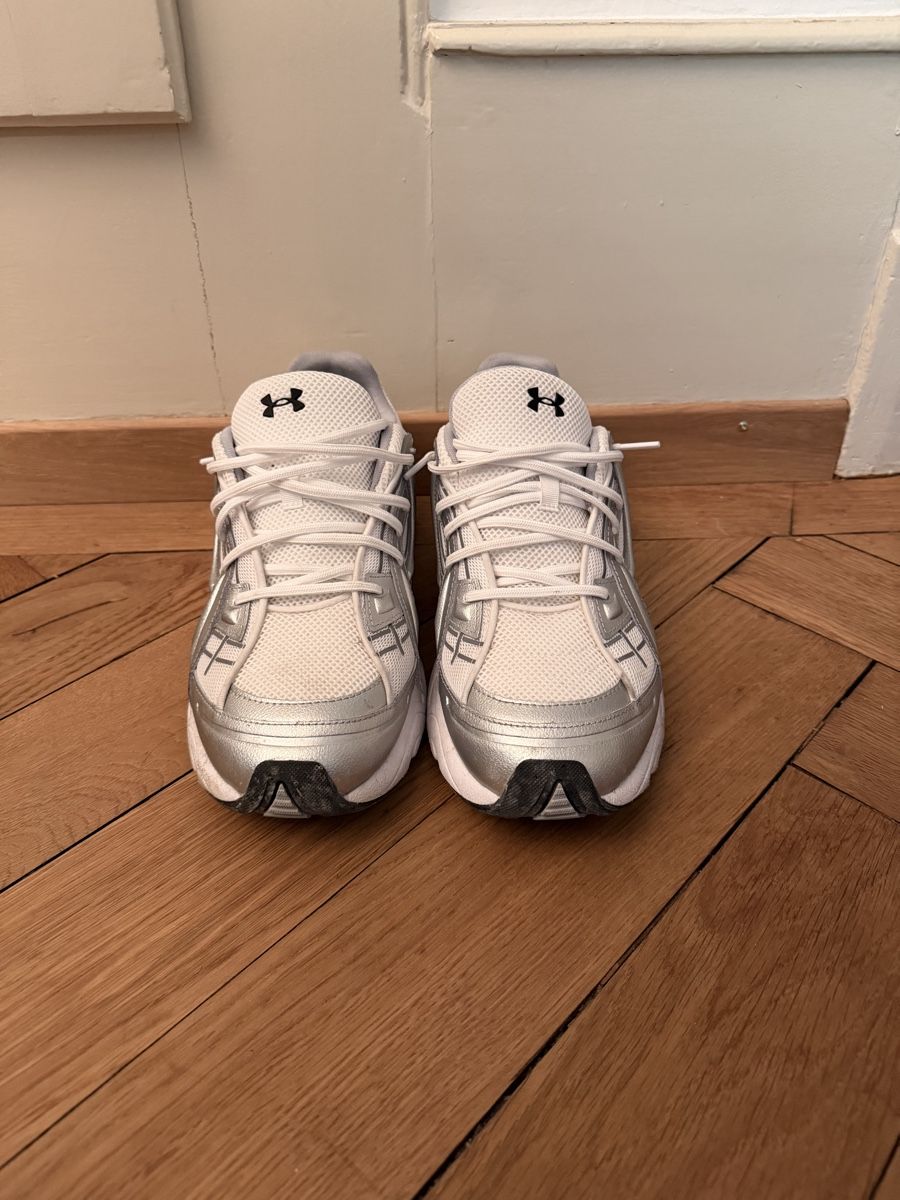 Under Armour Scarpe da uomo: Under Armour Sola Sneaker White – Usato da Bern venduto da rub_9pcg 1