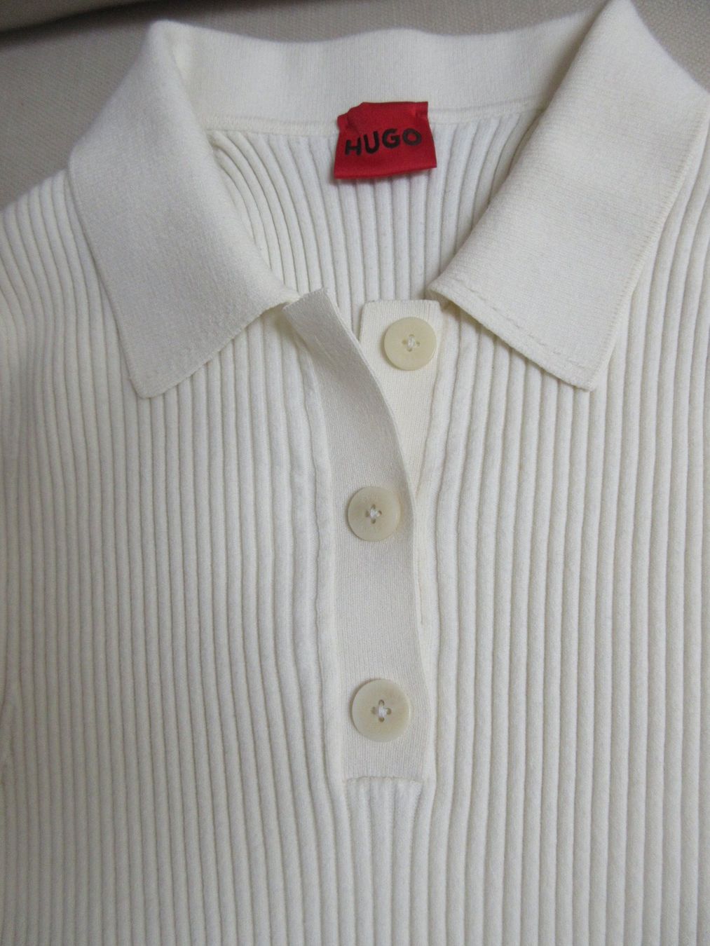 Hugo Boss Magliette Polo: Damen Poloshirt Hugo Boss – Usato da Untereggen venduto da mb_mb 1