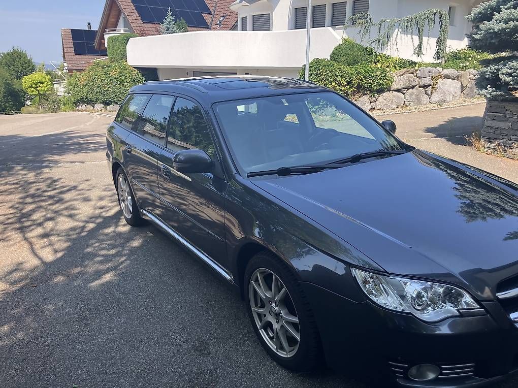 Subaru Automobili: Subaru 3.0R Automat+AHK – Usato da Wil SG venduto da Rosengarten55 2