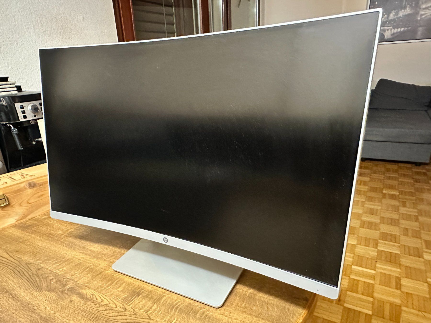 Hewlett Packard Monitor: HP 27c Curved Display 27" – Usato da Baar venduto da Acai82