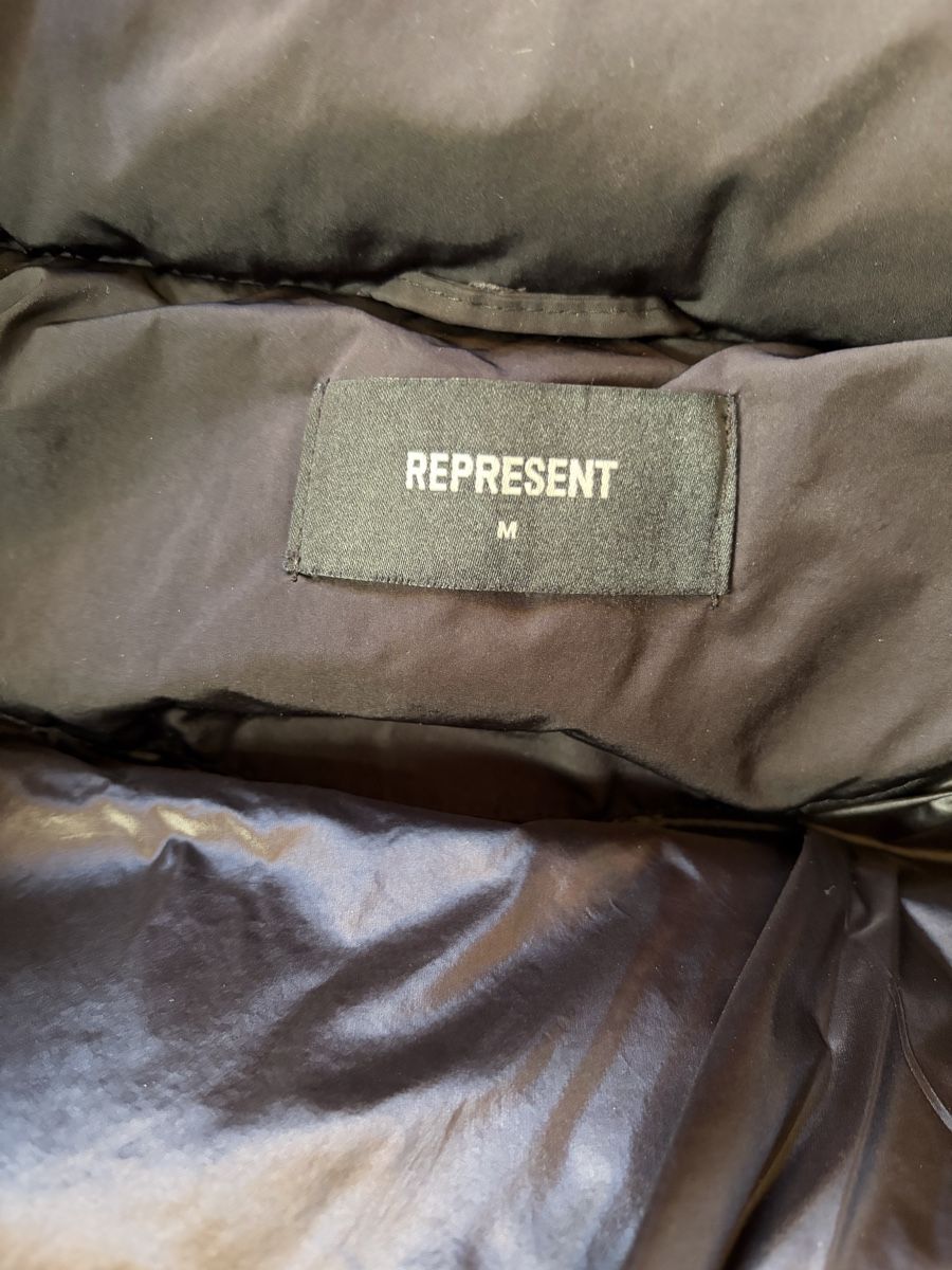 Represent Giacche: Represent Puffer Jacket Jet Black – Usato da Visperterminen venduto da lgresell 3