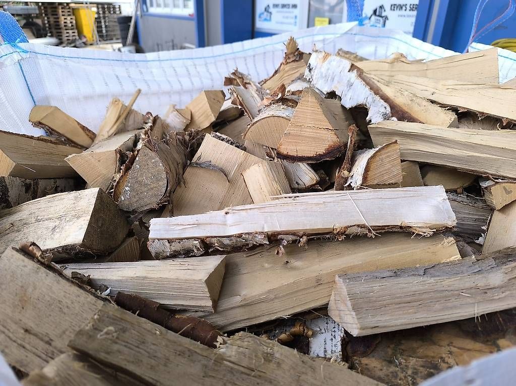 Articoli in legno: Birkenholz / Chemineeholz  / 33 - er – Usato da Walliswil-Nbipp venduto da australien2007 3