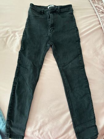 Pull & Bear schwarze Hose