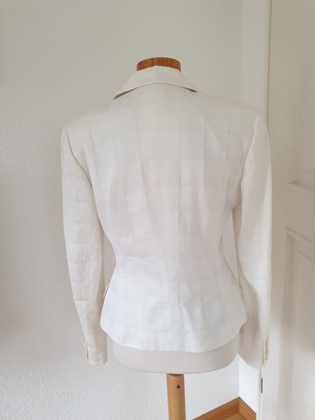 Versace Jacken: Versace Versus Sommerblazer Gr. 34 – Gebraucht aus Bottmingen von sandy_2 3