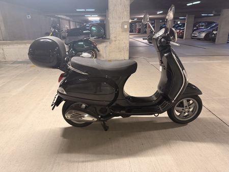 Vespa LX 125 Top gepflegt Frisch ab MFK nur 13152km