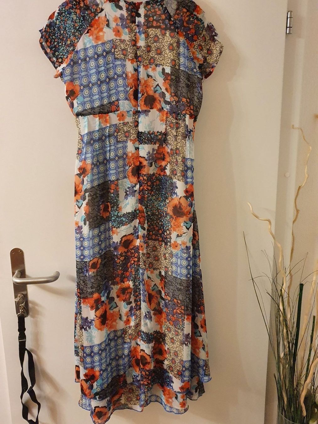 Heine Vestiti: Tesini Kleid Gr. 40 – Usato da Thalwil venduto da Briscolina 1