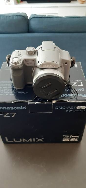 Kamera: Panasonic Lumix DMC-FZ7  Digital Camera – Gebraucht aus Dällikon von Martisw7