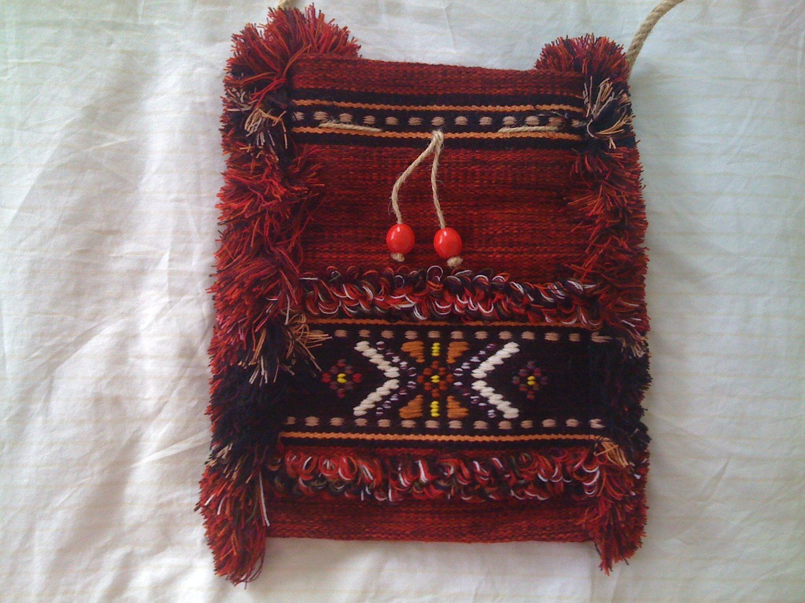 Sacs femmes: HANDGEMACHTE UKRAINISCHE TASCHE ROT – Neuf (Voir description) à Olten par Naja-Twins-Twins 6