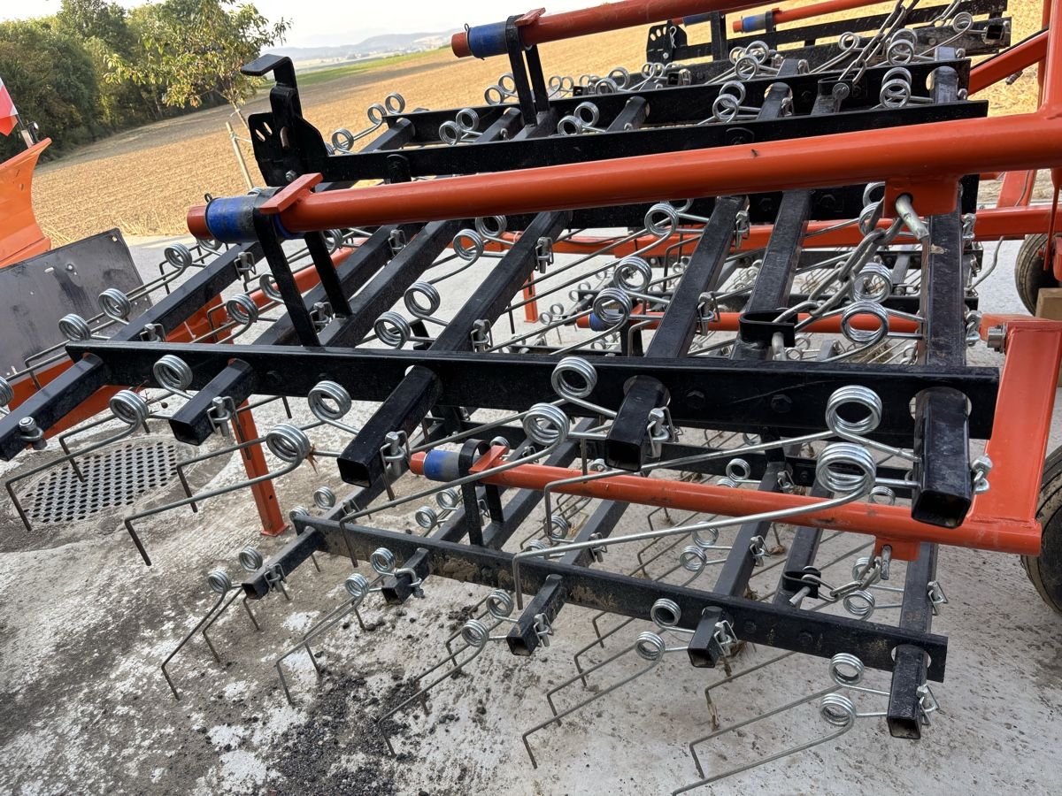 Toutes les machines: Getreide Striegel  – D'occasion à Champvent par Fivan 2