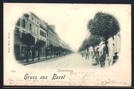 Basel, Blick in die Clarastrasse mit Pas