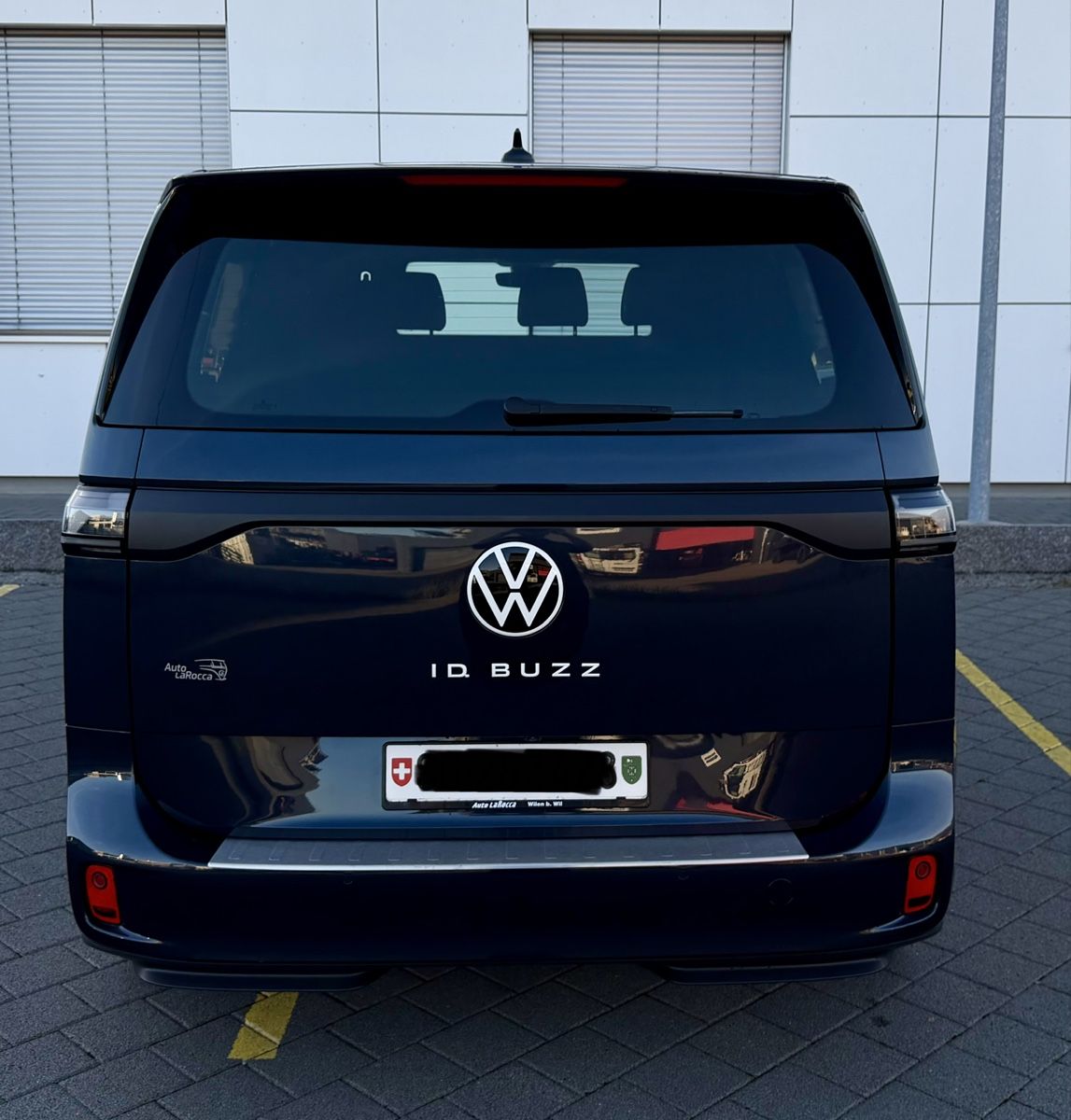 VW Véhicules utilitaires: ID Buzz Cargo – D'occasion à Lüchingen par phlanlab 3