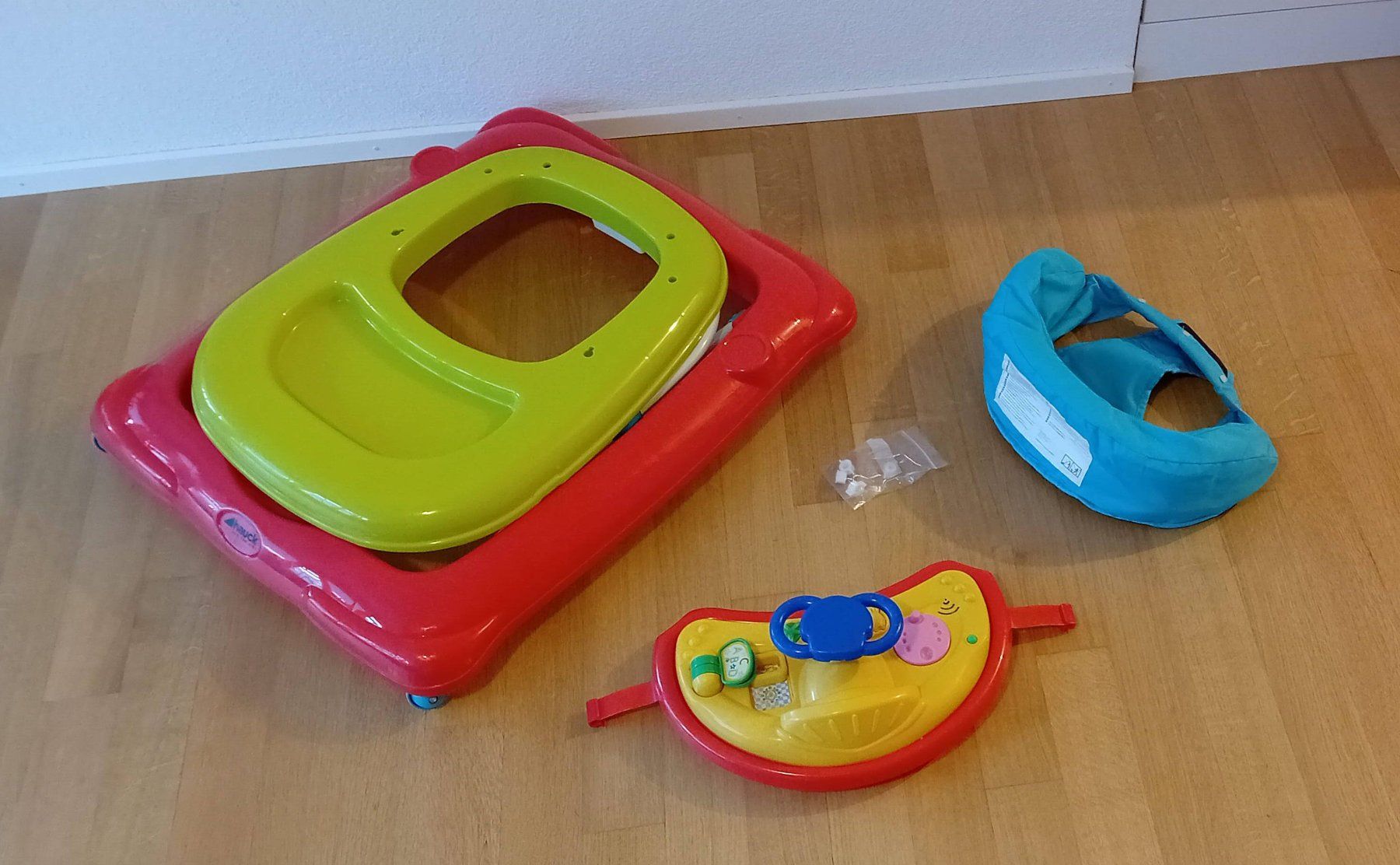 Spielzeuge: Hauck Player Babywalker – Gebraucht aus Zürich von ssjss 2