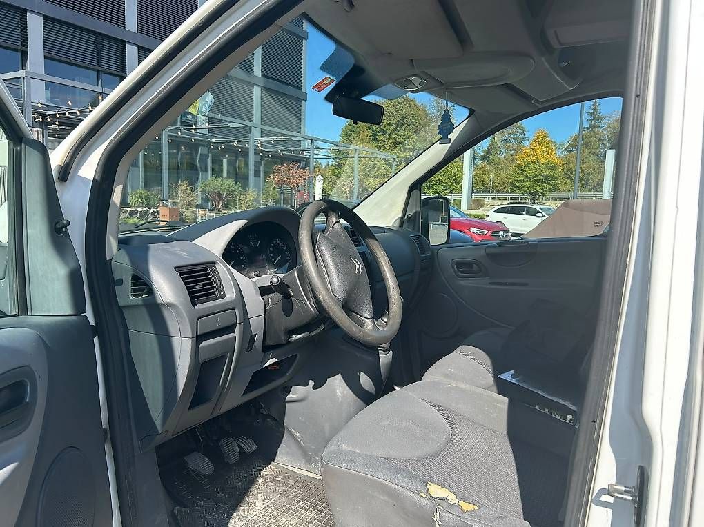 Véhicules utilitaires: Citroën Jumpy Kastenwagen  CHF 3800 – D'occasion à Buttikon SZ par ruanacm 2