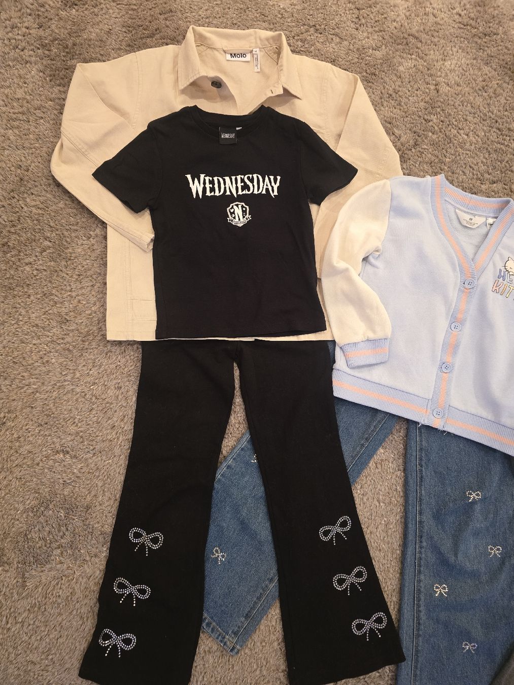 H&M Kleiderpakete & -sets: Kleiderpaket "6- 8 Jahre alt "  – Gebraucht aus Rorschacherberg von Olgamedved 5