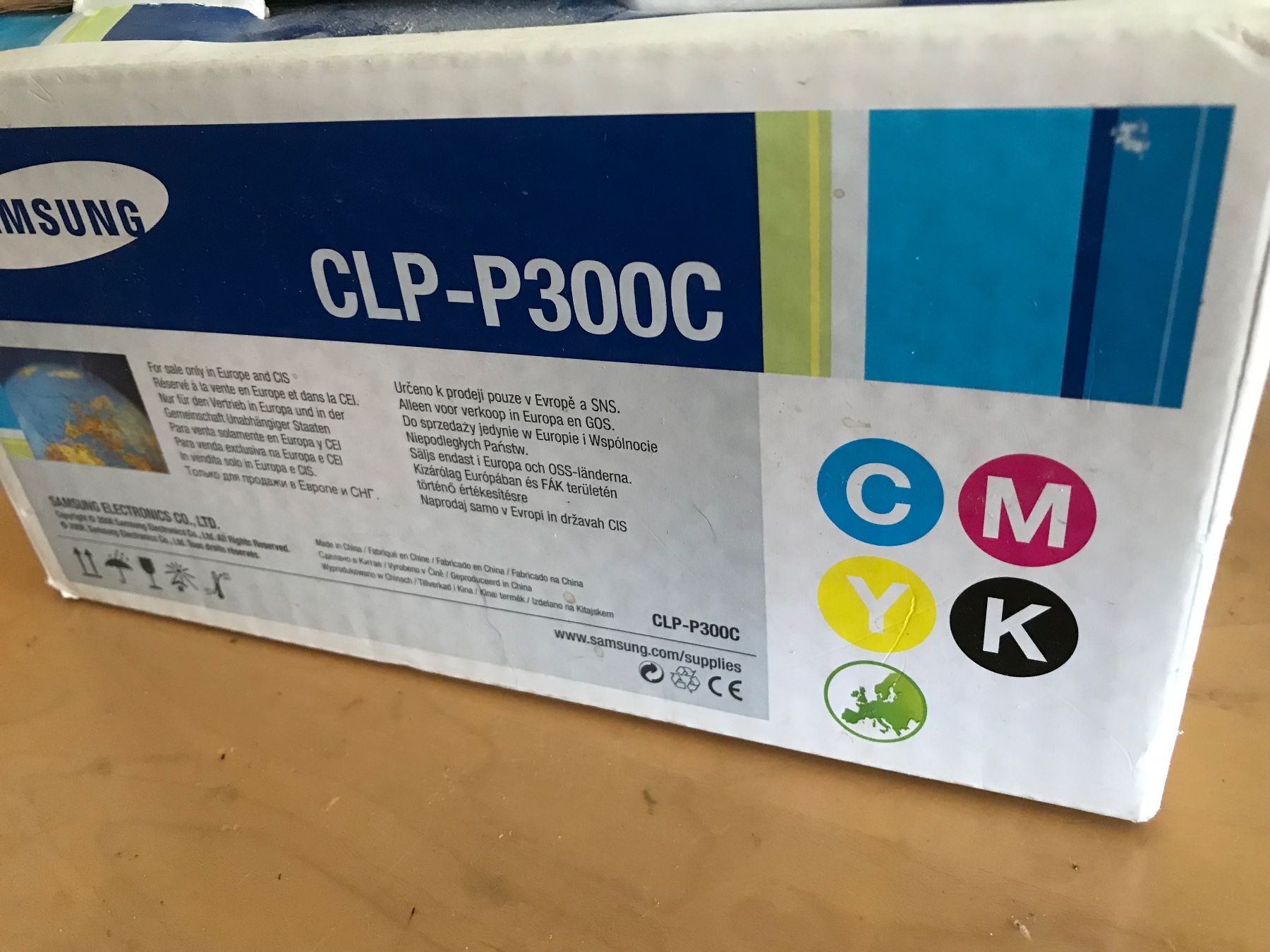 Samsung Cartucce per stampanti & toner: KOMPLETT SAMSUNG CLP-P300C TONER -f.Multi oder Laserdrucker – Nuovo e nell'imballaggio originale da Basel venduto da Efaron 2