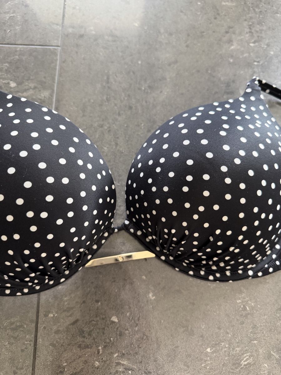 Victoria's Secret Maillots de bain & Bikinis: Victorias Secret Bikini Bombshell 34DD – D'occasion à Ried-Brig par covergirl_09 1
