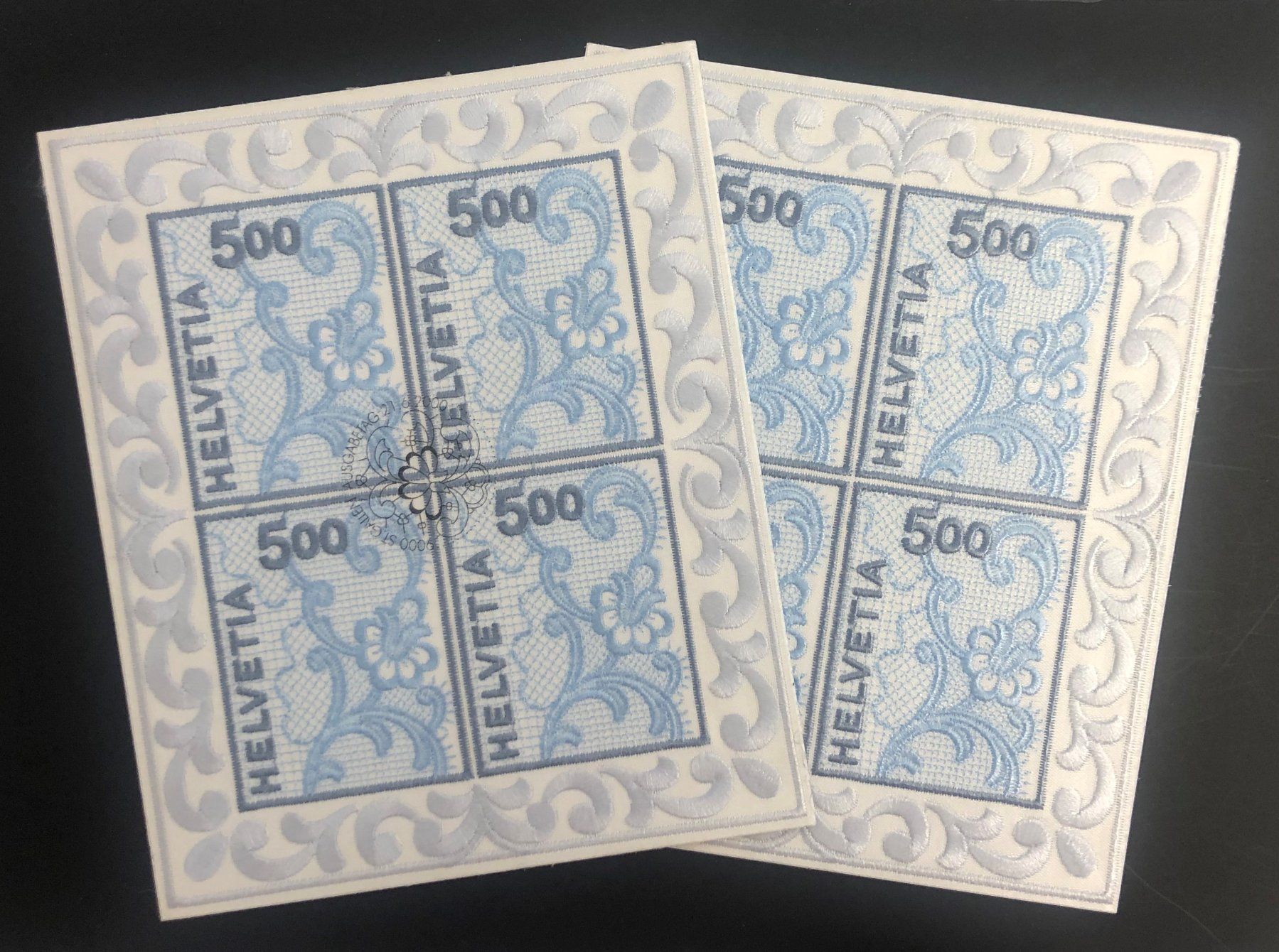 Alle Briefmarken: 2 STICKEREI-BLOCKS 2000 **/ET ⦿ – Neu (gemäss Beschreibung) aus Oberwil BL von SALOB