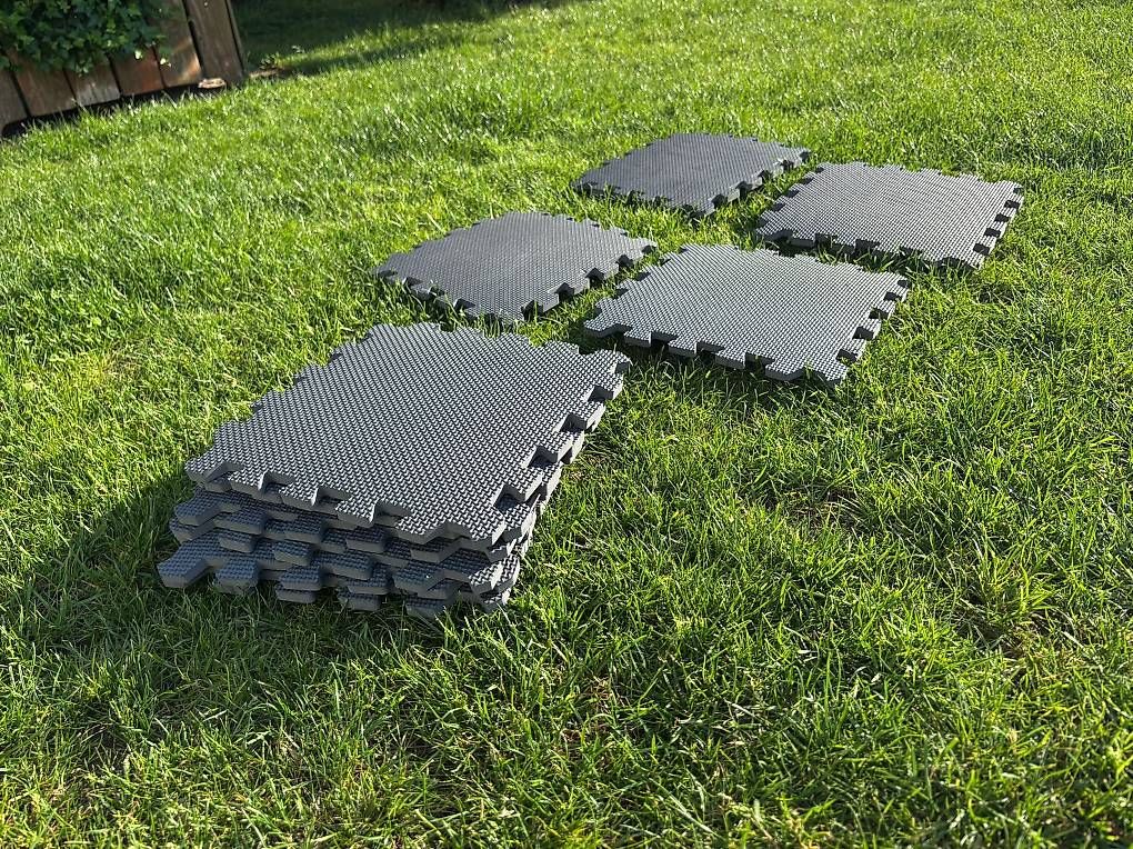 Bodenmatten: Bodenschutzplatten / Poolunterlage – Gebraucht aus Dulliken von chraie9