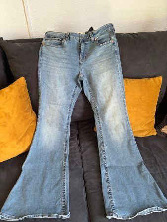 STRADIVARIUS Jeans neuwertig