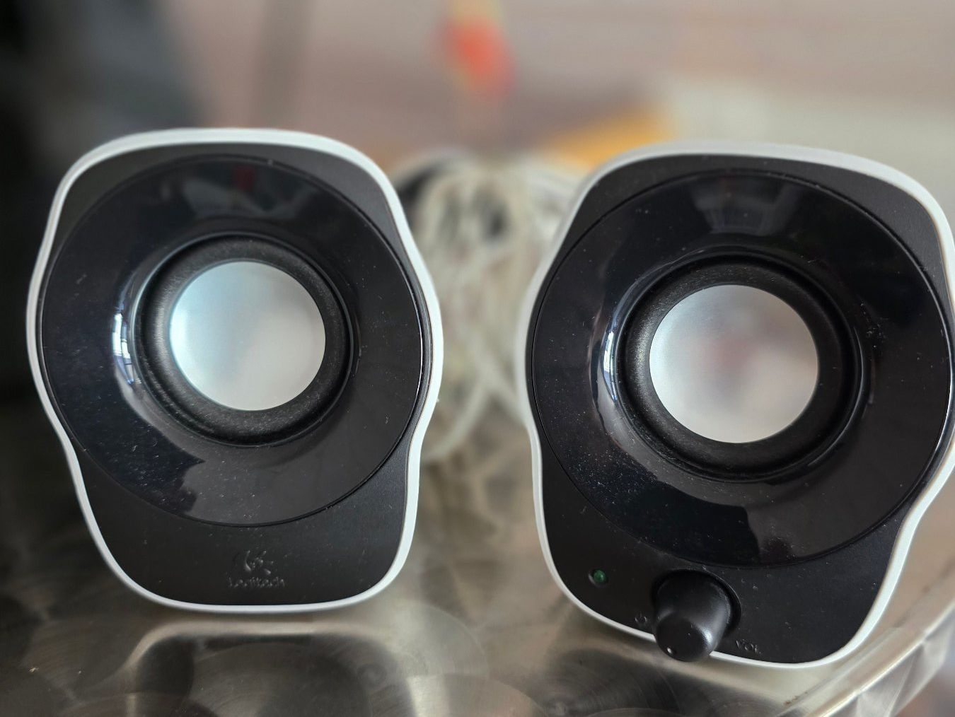 Logitech Lautsprecher: Logitech Stereo Speakers Z120 – Gebraucht aus Stäfa von Derivo