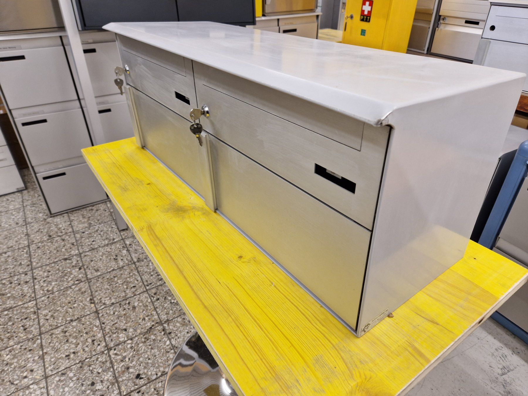 Altro per la casa: 2-er Briefkasten ( Stebler ) – Usato da Wiler b.Utzenstorf venduto da bamaa-shop 3