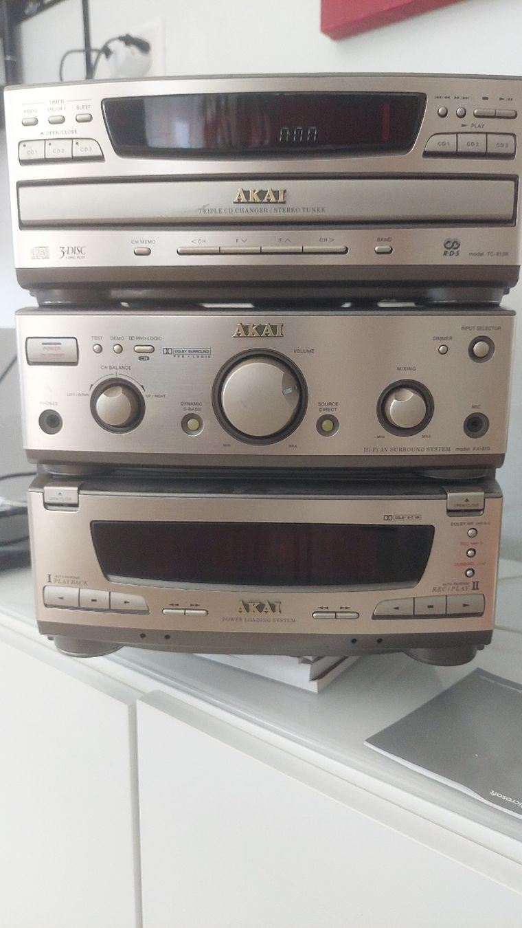 Akai Sistemi audio & multimediali: AKAI TX-810 Mini Stereo Component System mit Boxen – Usato da Crésuz venduto da NgauNgau 2