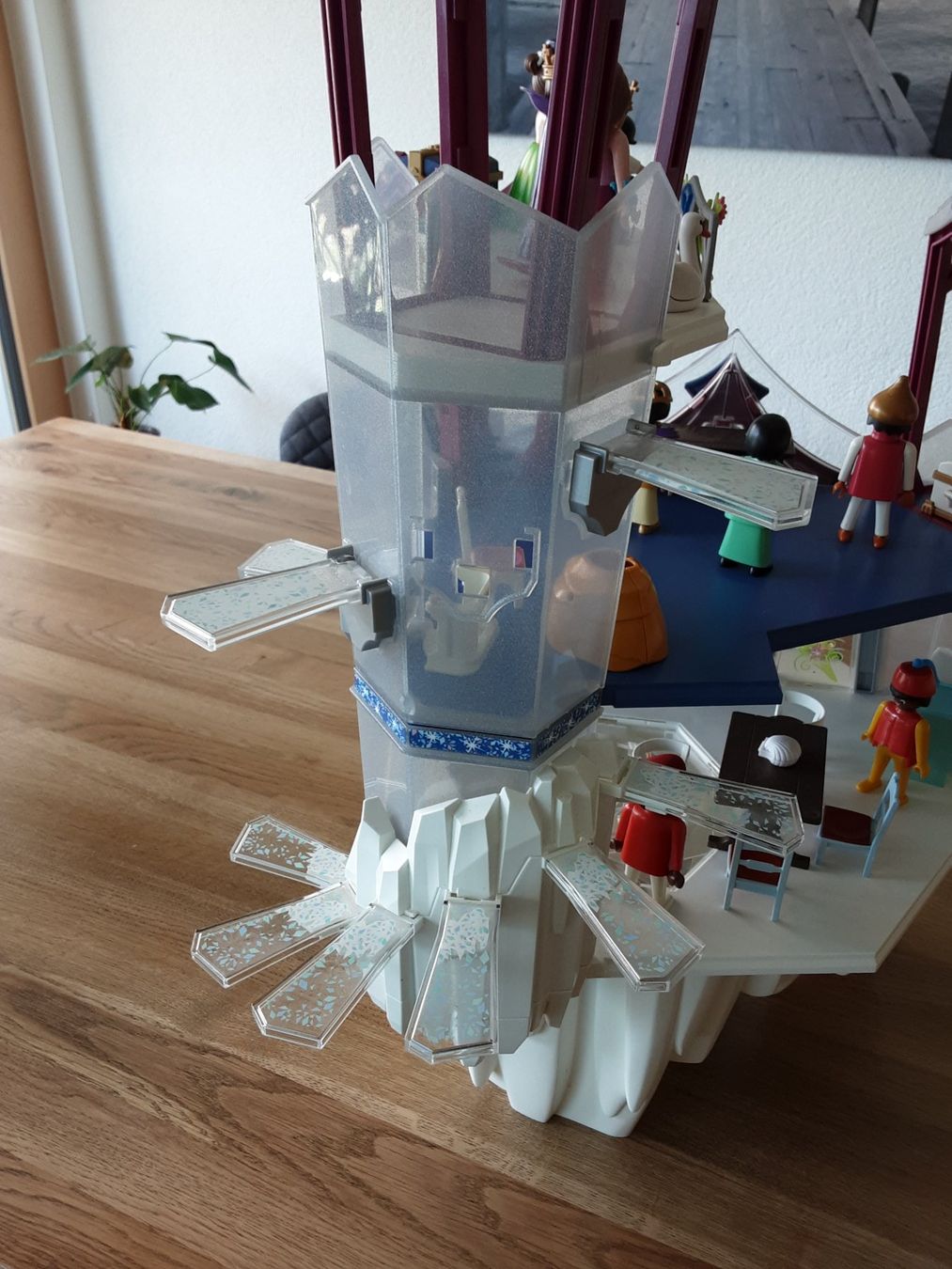 Playmobil Spielzeuge: Playmobil Eispalast – Gebraucht aus Unterägeri von KRD7 4